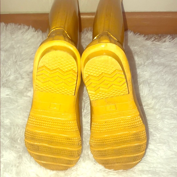 Land’s End - Picture 2 of 3